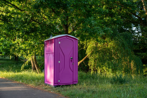Portable Toilet Options We Offer in Cisco, TX
